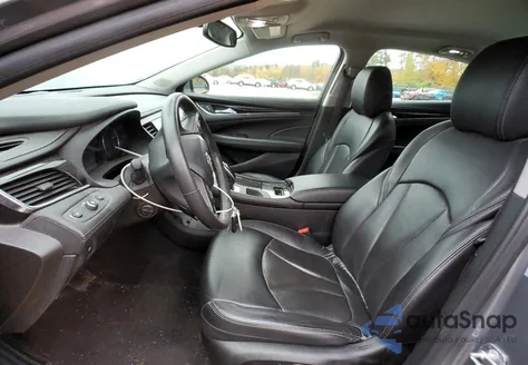 2018 Buick Lacrosse Essence из США, поврежденный, VIN 1G4ZP5SS4JU137785